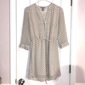 H & M polkadot  Dress on off-White and dark gray dots, size 4